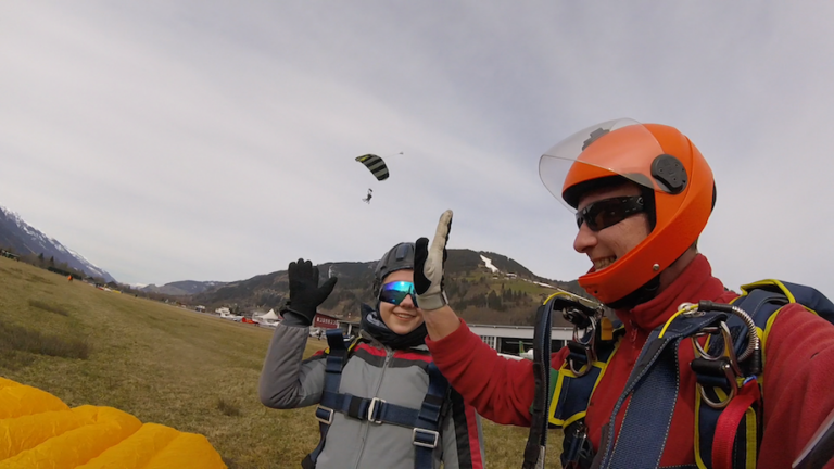 Zell am See Fallschirmspringen Salzburg Tandemsprung Geschenk Gutschein Termine Reservierung